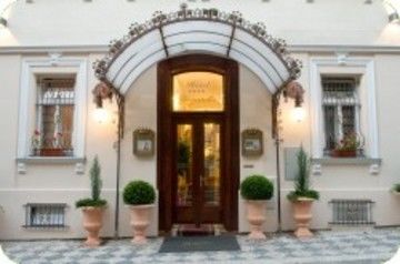 Donatello Hotel 3*