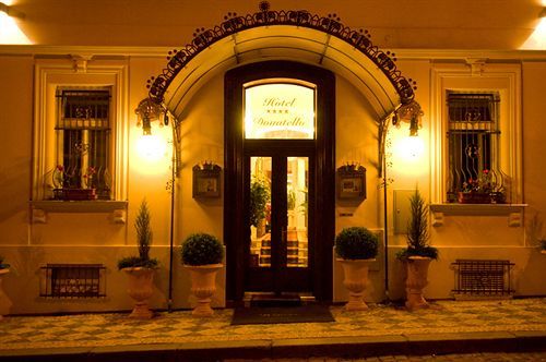 Donatello Hotel