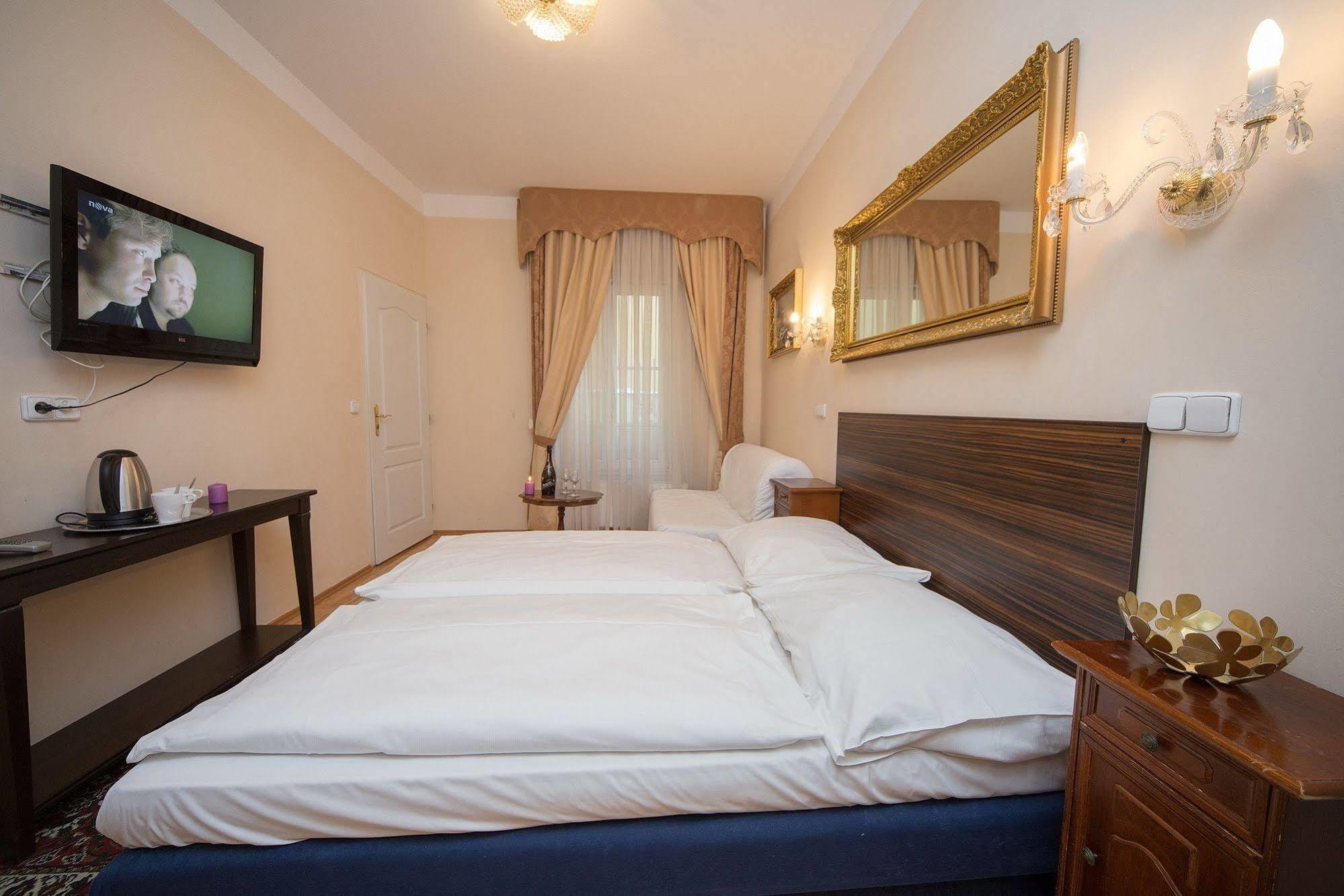Hotel Donatello Prague