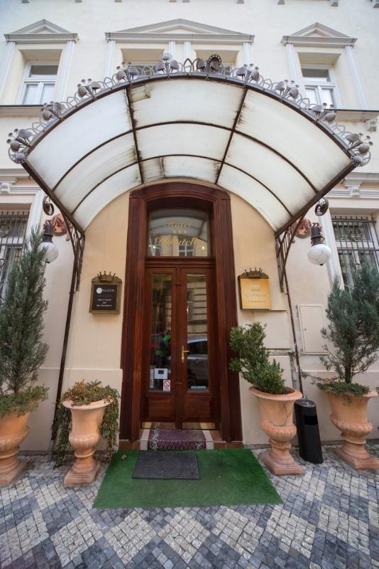 Hotel Donatello 3*